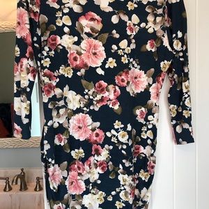 Nuela Maternity 3/4 One Pocket Knit Top